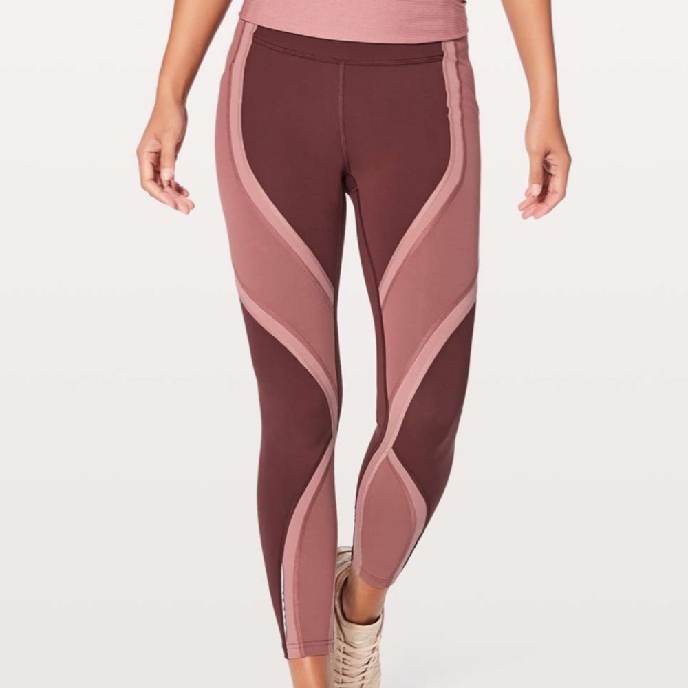 Lululemon Wild Twist 7/8 Tight *25"